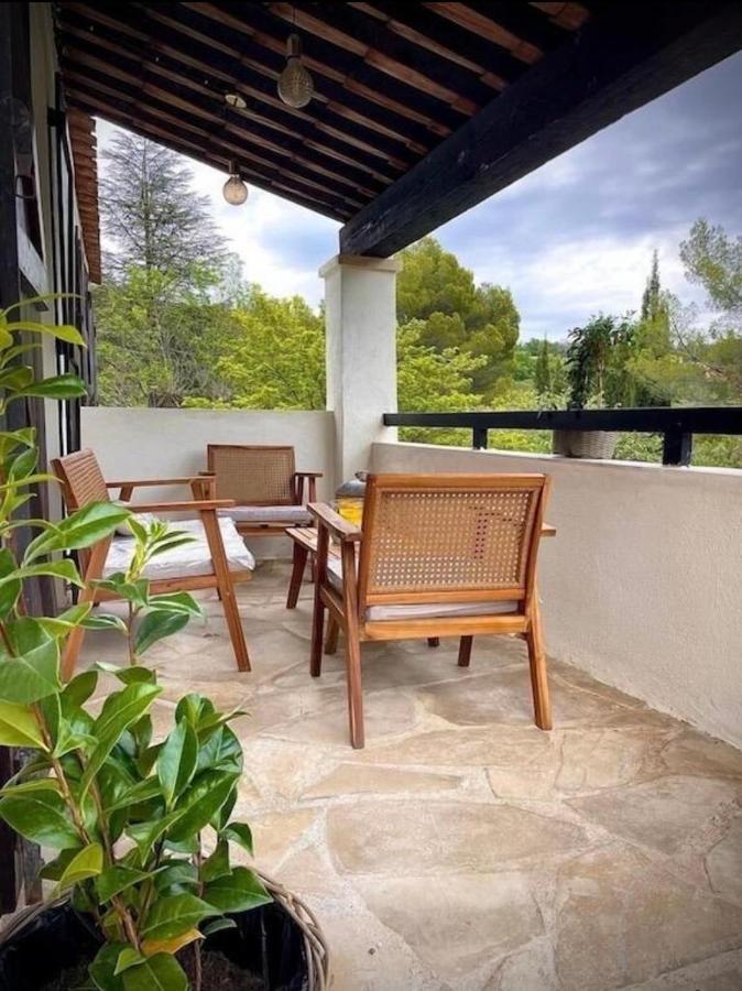Villa Avec Piscine Au Calme Seillans Exteriér fotografie